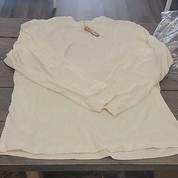 Skims BOYFRIEND LONG SLEEVE T-SHIRT - Picture 5 of 7